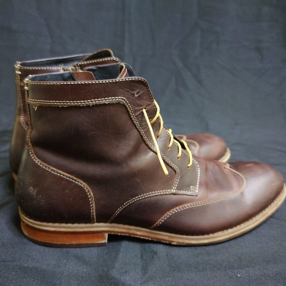 Johnston and Murphy Chukka Boots
